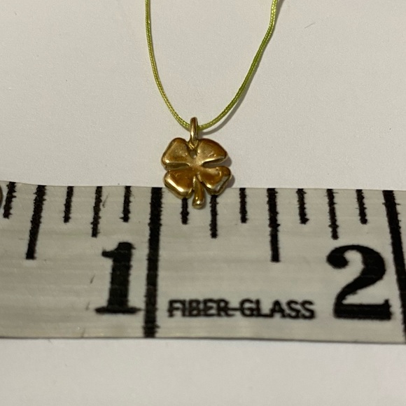 10K Yellow Gold 4 Leaf Clover on Green Cord Necklace - Picture 3 of 9